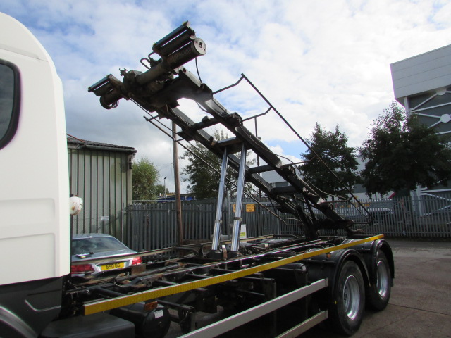 Vehicle Photo 15